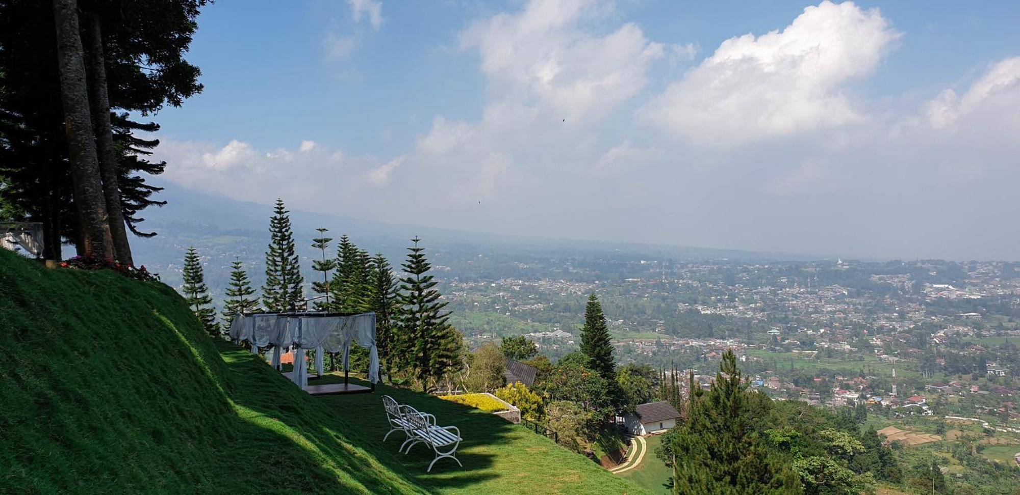 Damar Langit Resort Cisarua Zewnętrze zdjęcie